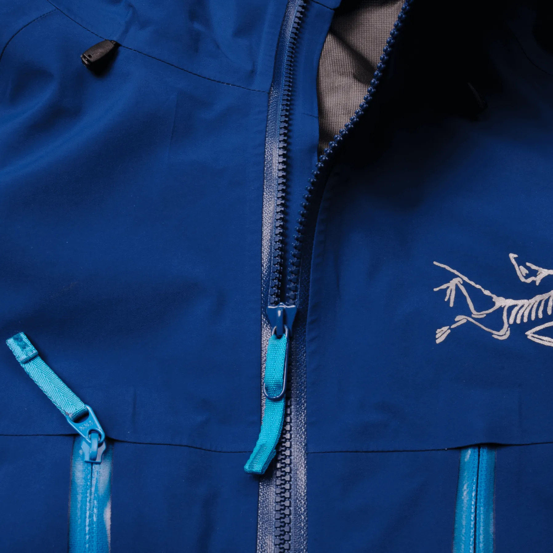 ARCTERYX RUSH JACKET SIZE SMALL