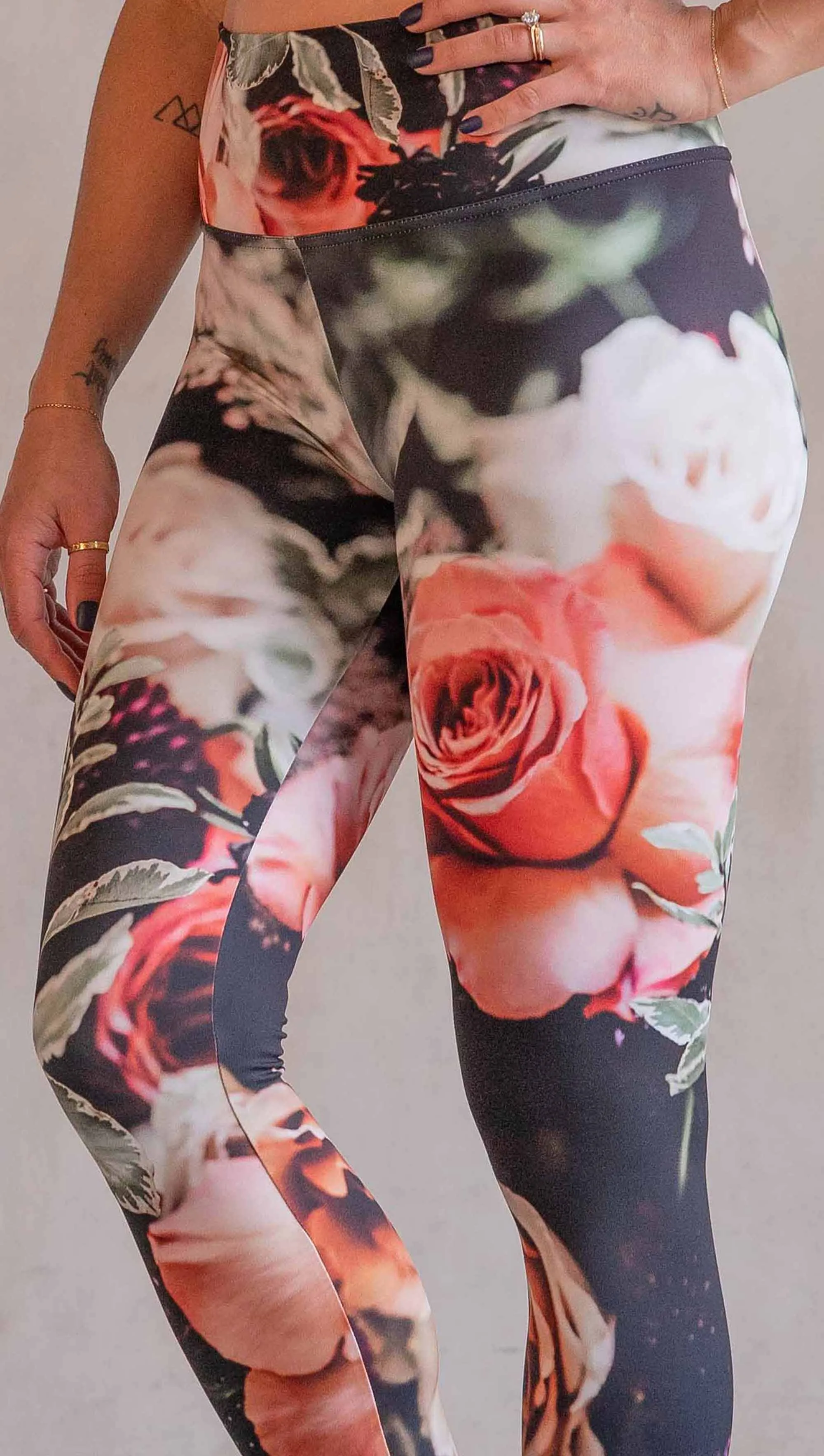 Bodacious Bouquet - Athleisure Leggings