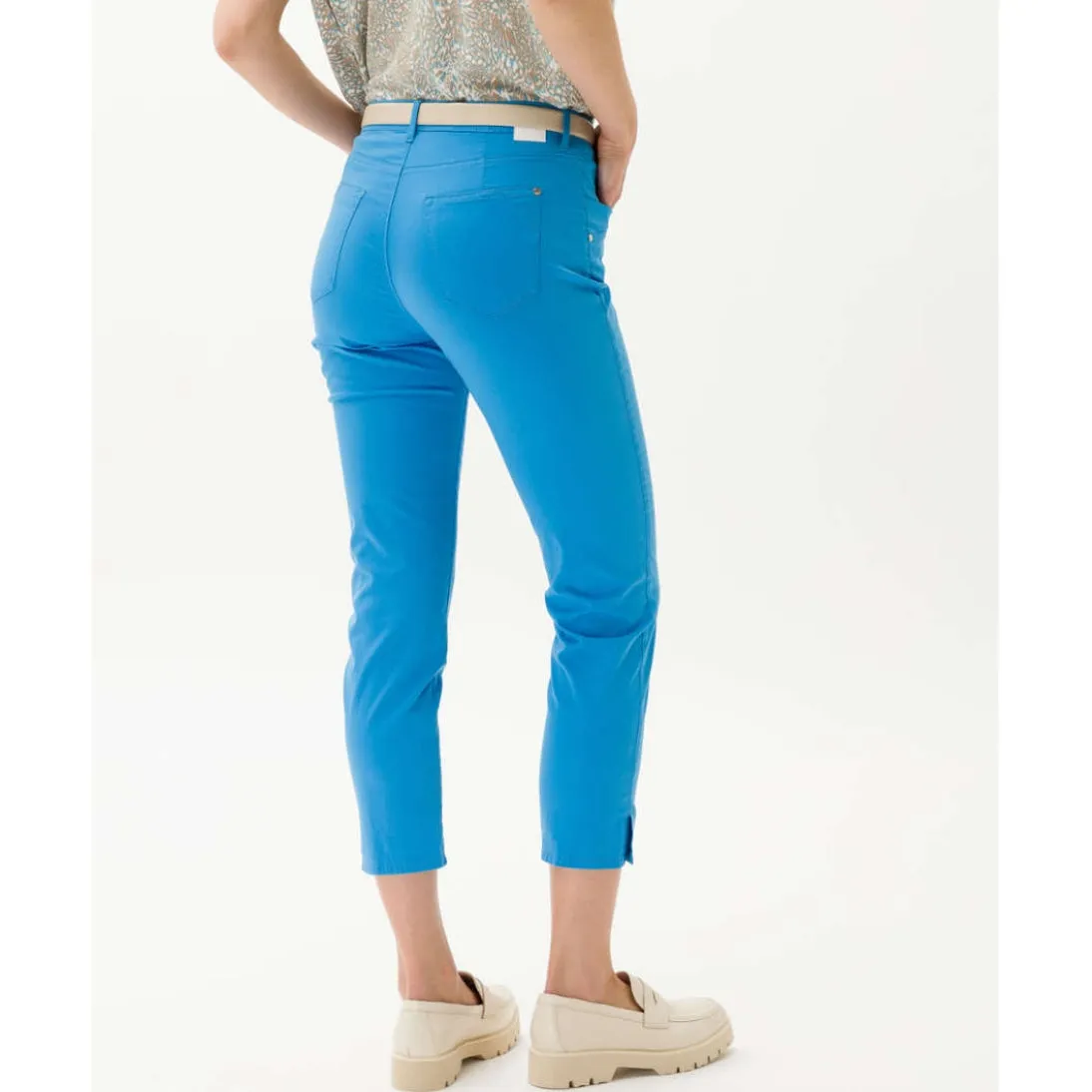 Brax Mary S Cropped Ultra Light Summer Jeans in Santorin 71-3208