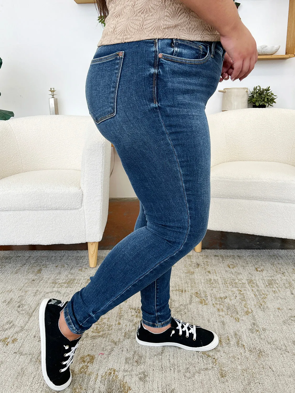 Classic Skinny Handsand Wash Judy Blue