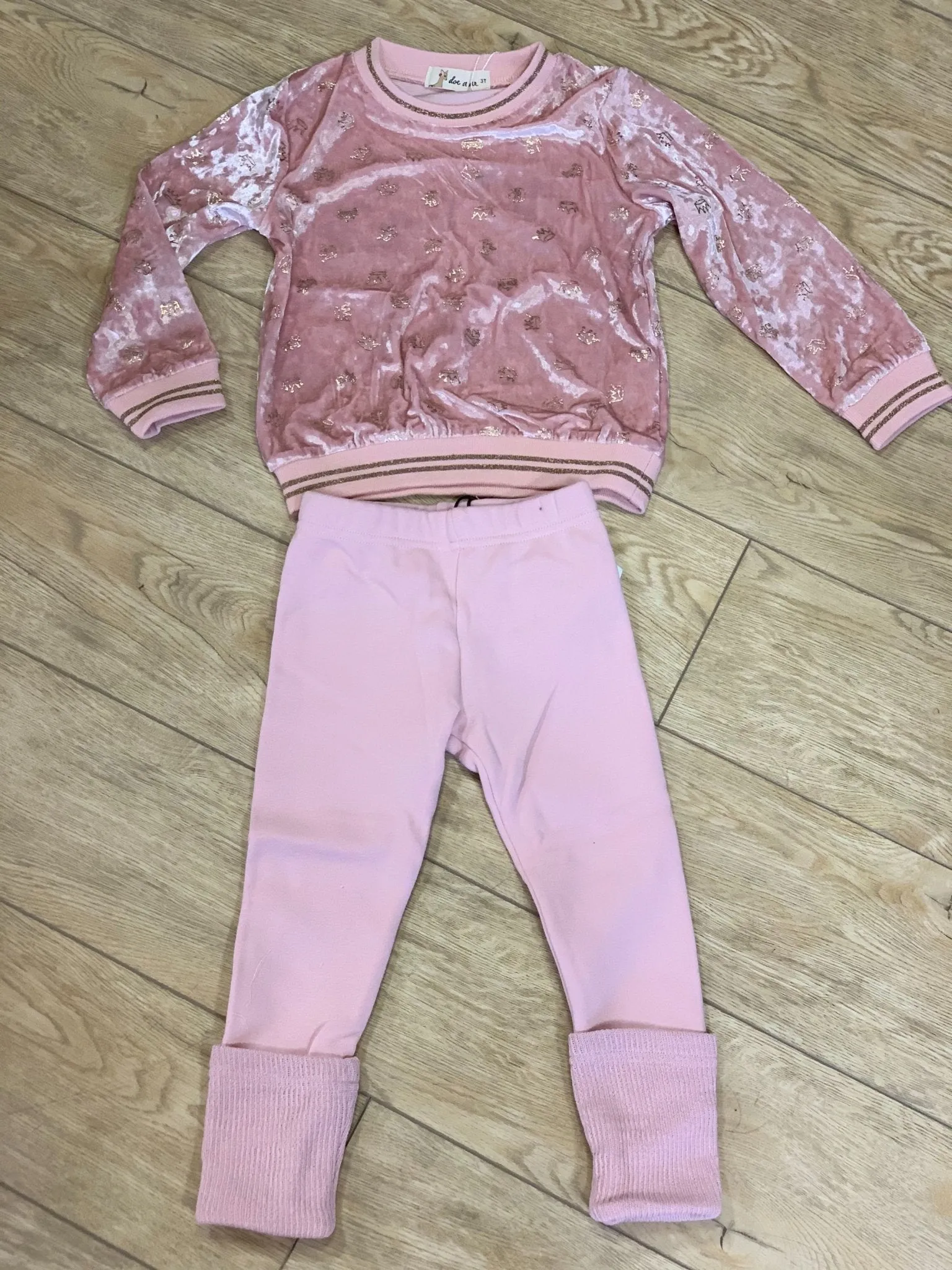 Doe a Dear Girls Pink Velvet Princess Crowns Sweater