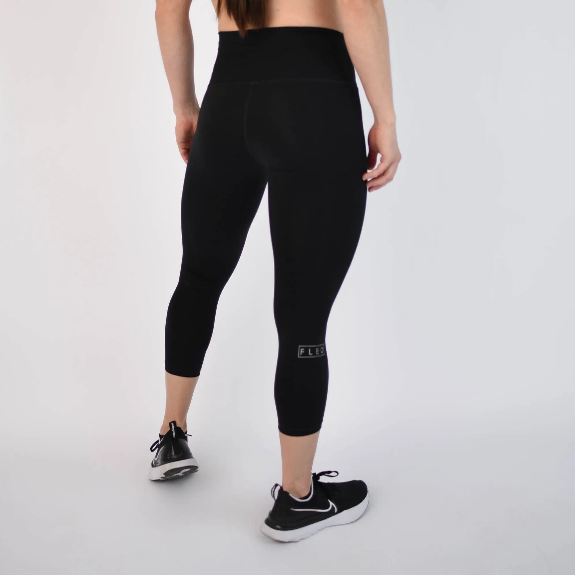 FLEO El Toro 21" Black Leggings (Bounce)