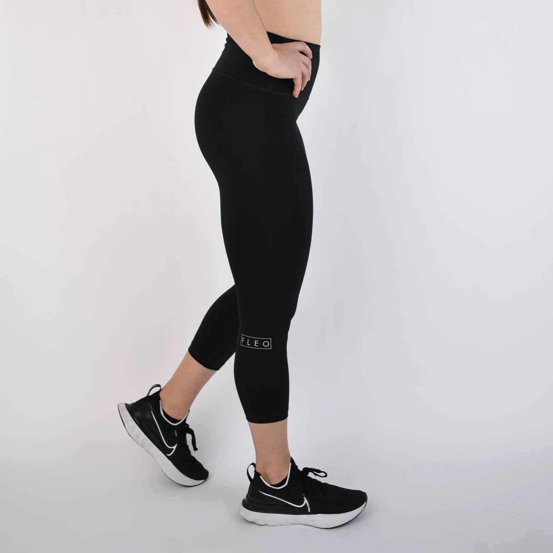 FLEO El Toro 21" Black Leggings (Bounce)