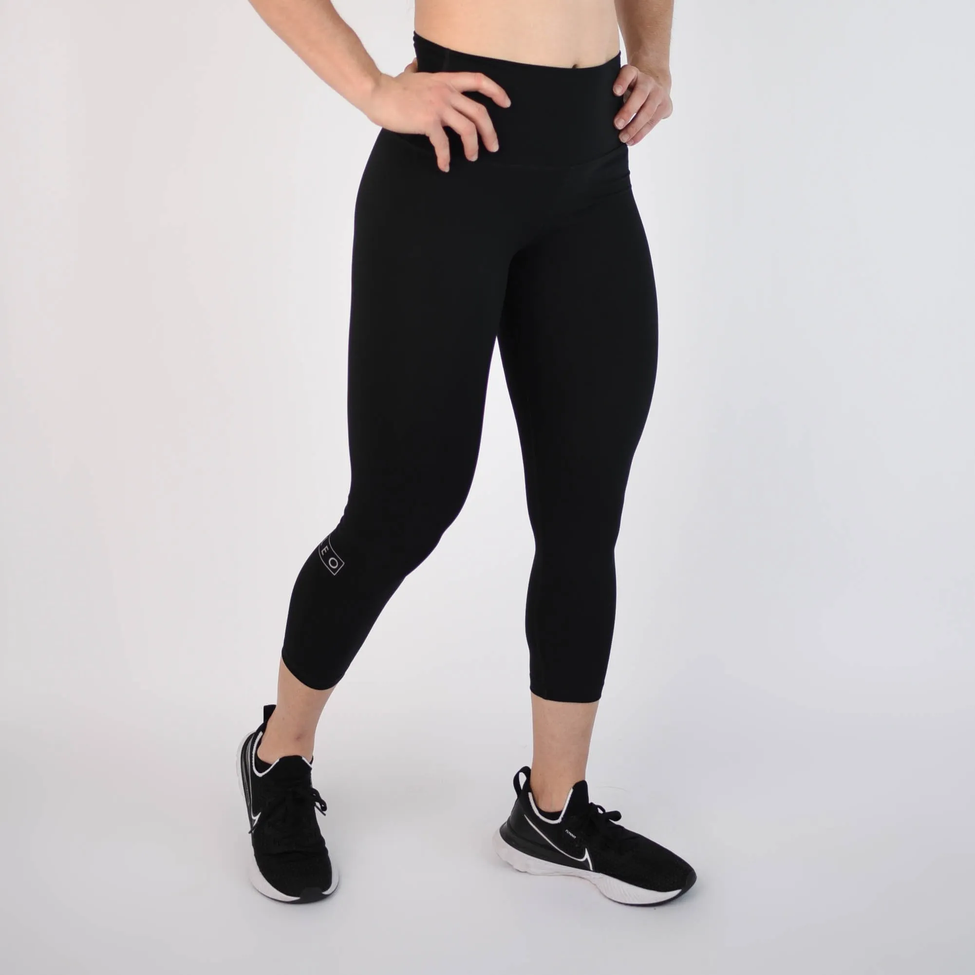 FLEO El Toro 21" Black Leggings (Bounce)