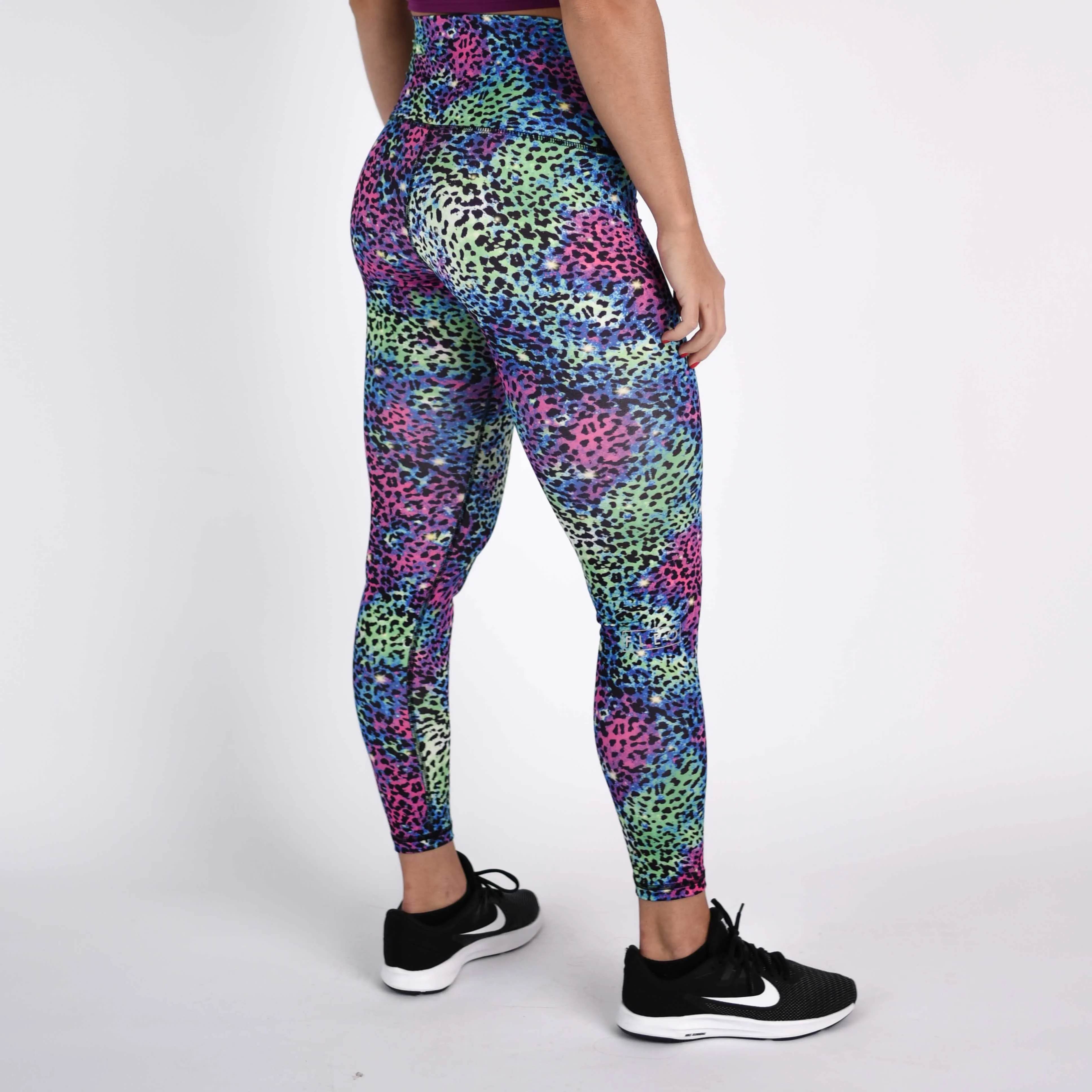 FLEO El Toro 25" Good Glow x Kels Kiel Leggings