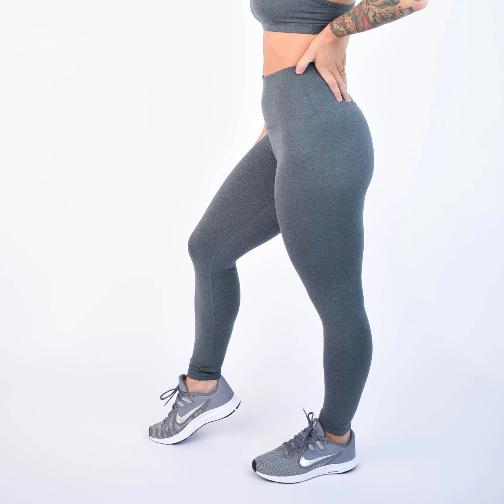 FLEO El Toro 25" Ink Slate Leggings (Bounce)