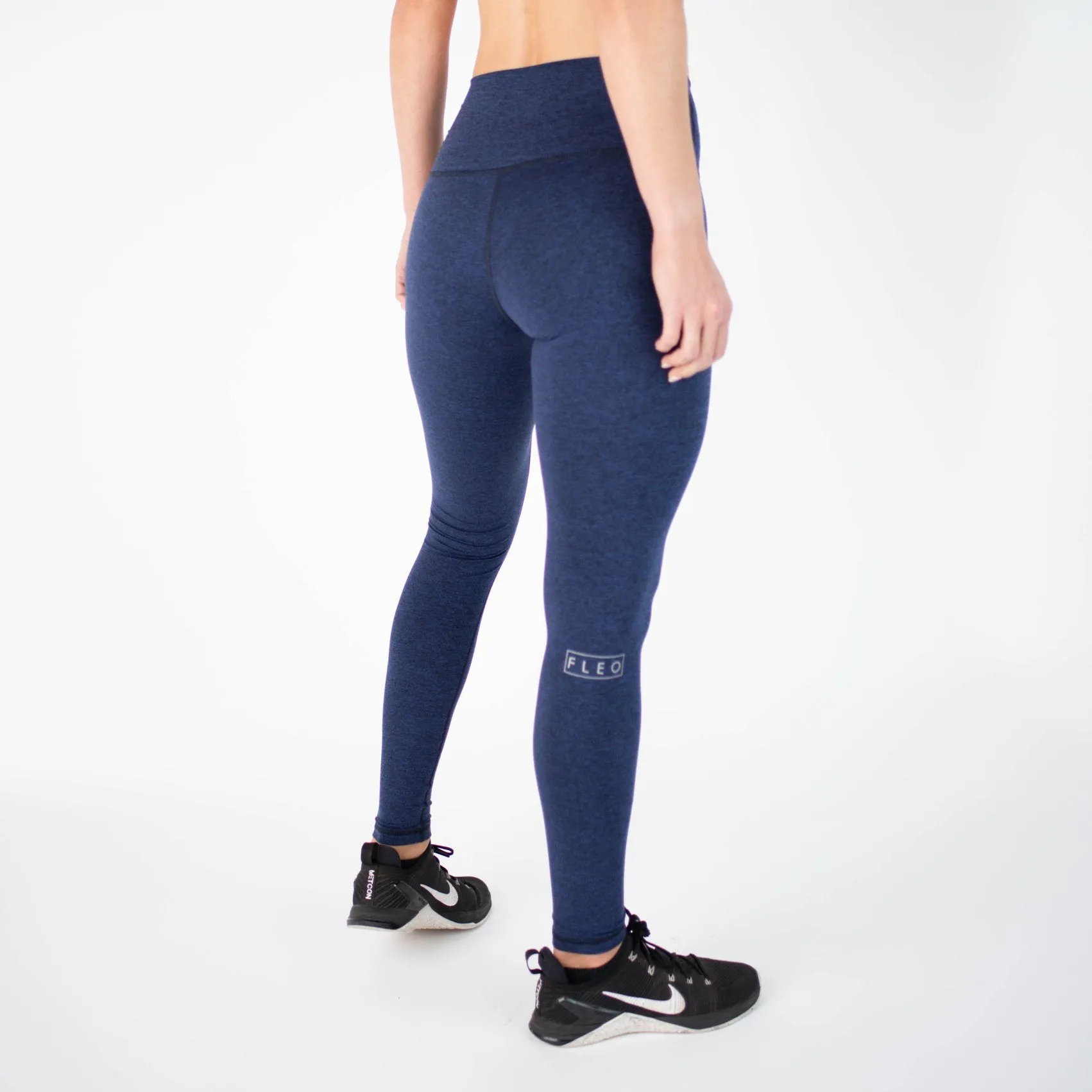 FLEO El Toro 28" Mood Black Leggings (Bounce)