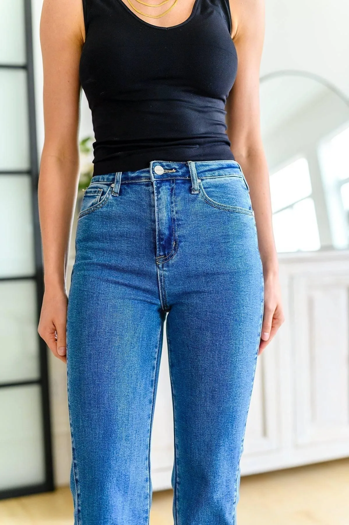 Judy Blue Vintage Wash Split Hem Jeans