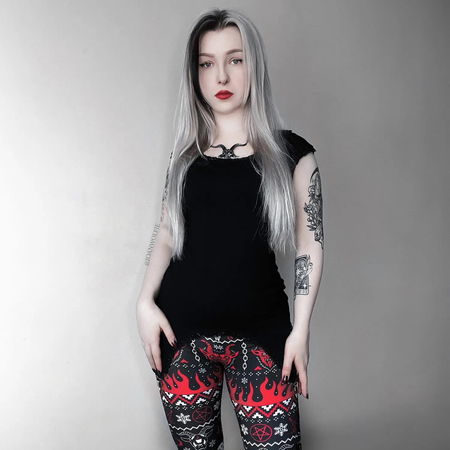 Knit Evil Demon High Waist Leggings