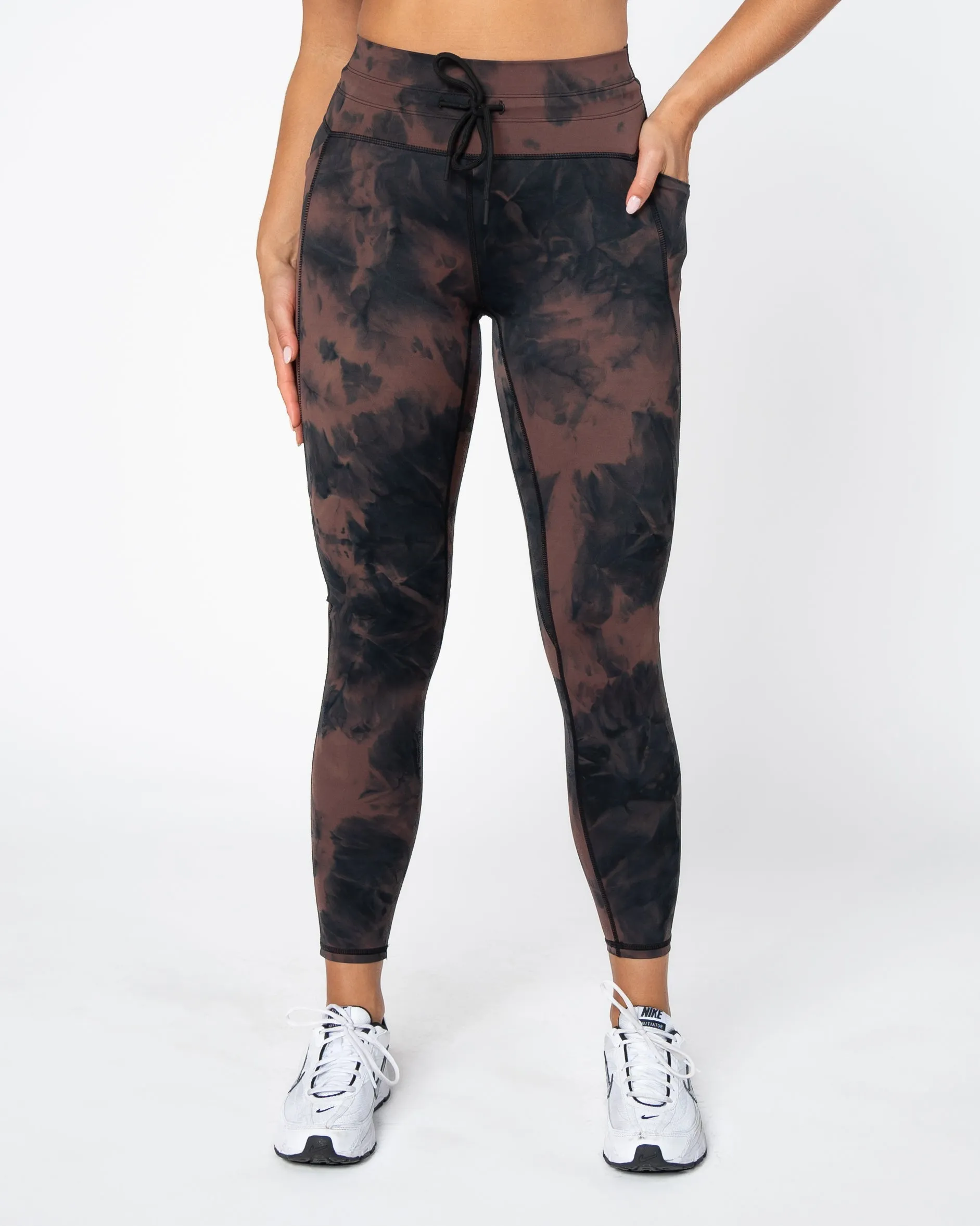 Lux Train Leggings II - Fossil / Black Tie Dye