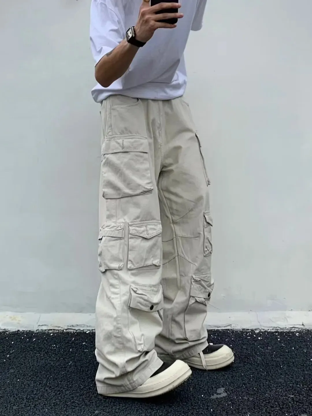 Many Pockets Solid Cargo Pants