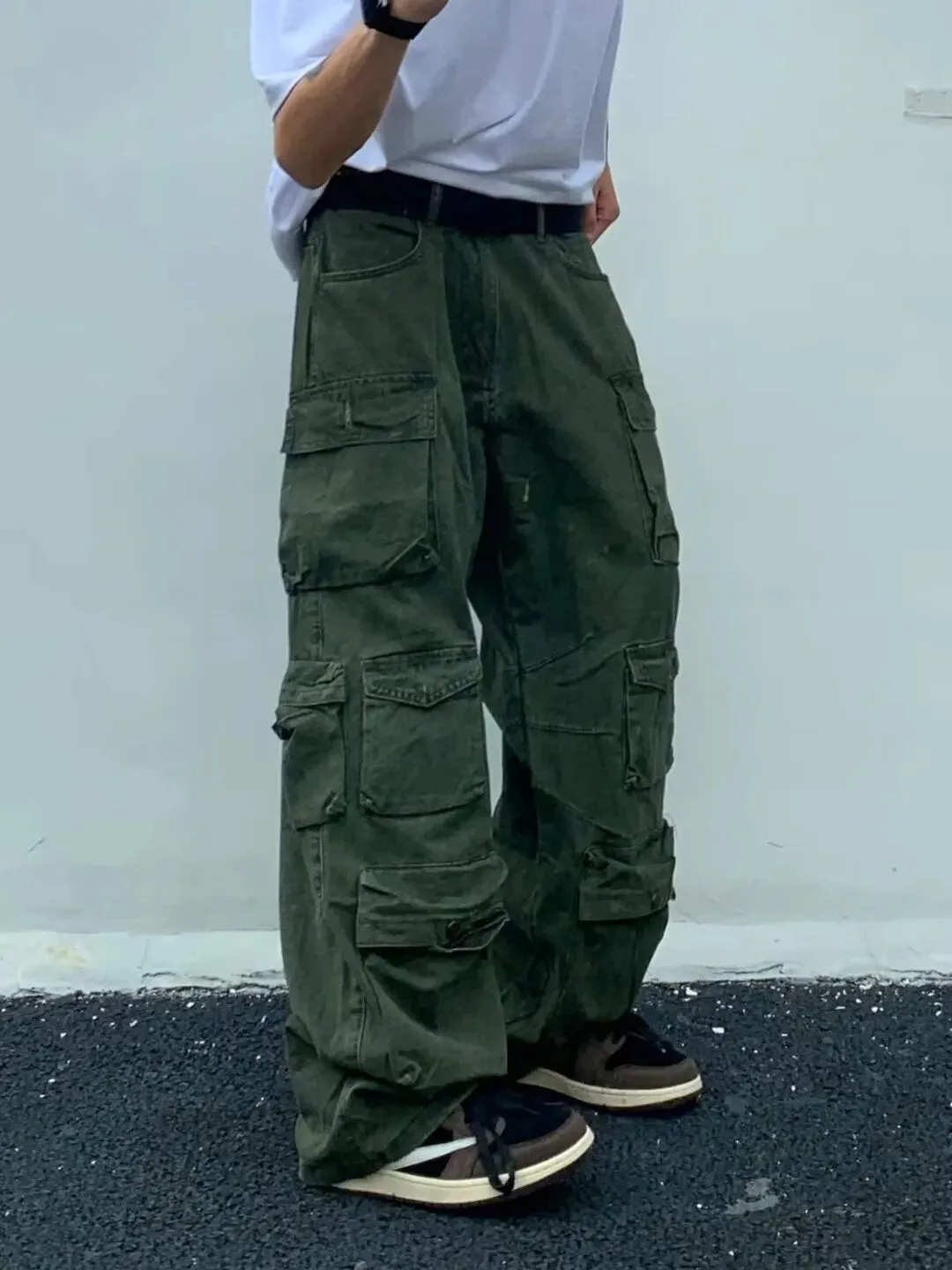 Many Pockets Solid Cargo Pants