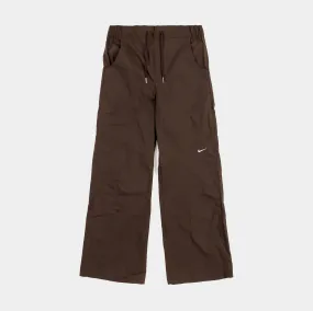 NSW Essential High-Rise Woven Cargo Womens Pants (Brown)