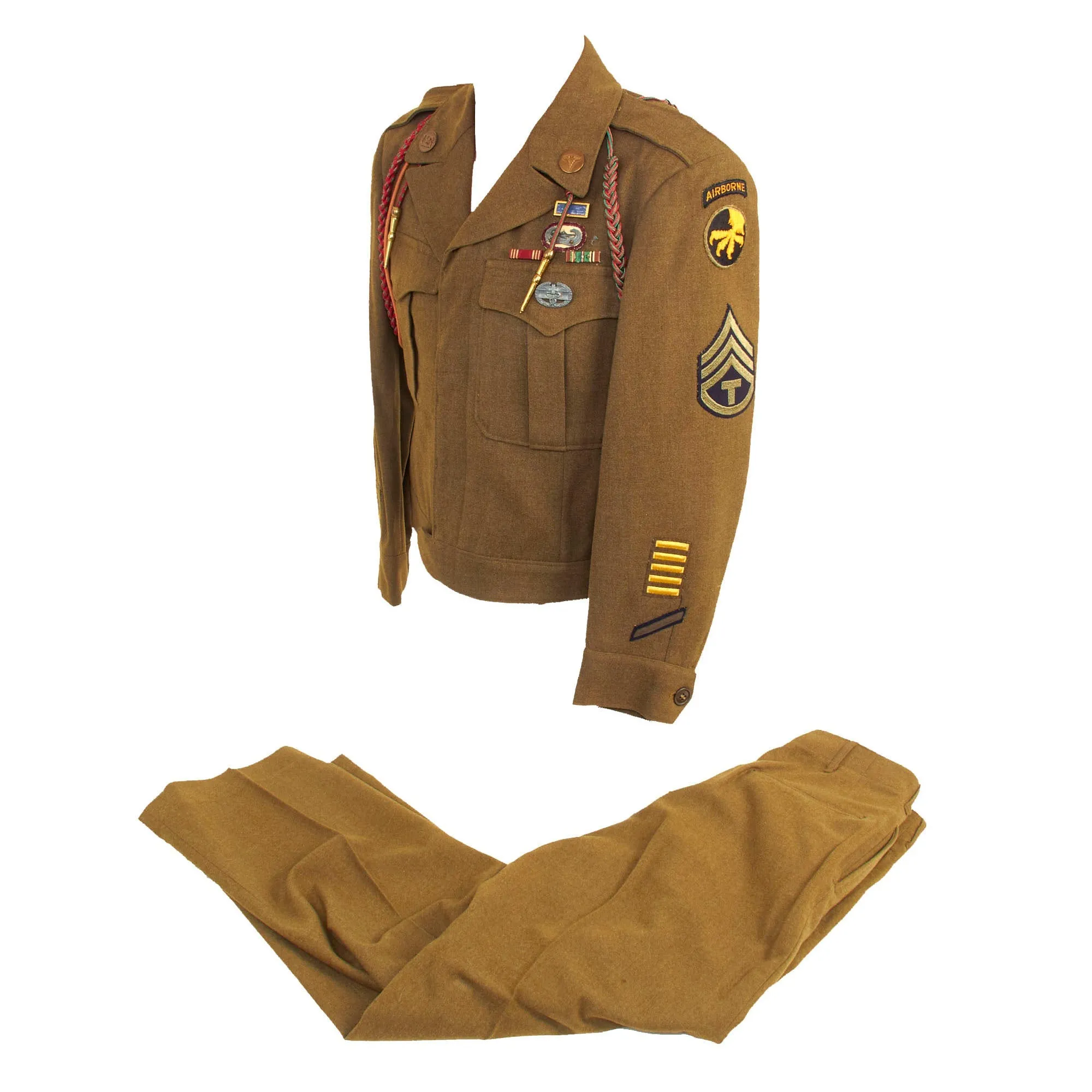 Original U.S. WWII Named Airborne Medic 82nd Airborne Division 307th Airborne Medical Company Ike Jacket Uniform Set