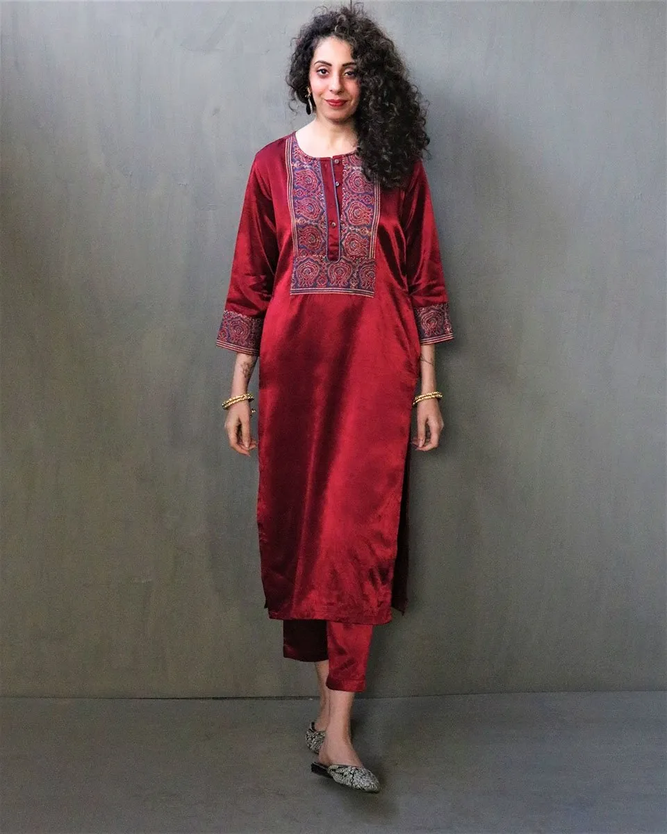 Rubaa Handprinted Mashru Silk Kurti