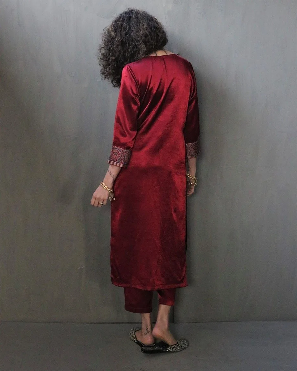 Rubaa Handprinted Mashru Silk Kurti