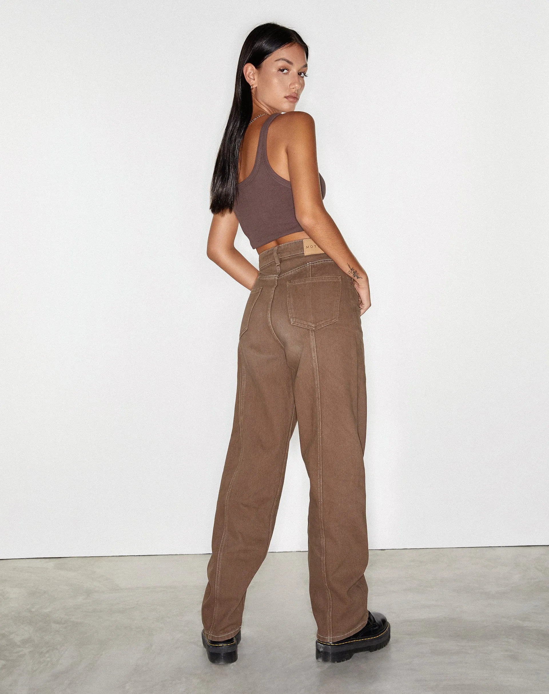 Seam Parallel Jeans in Rich Brown