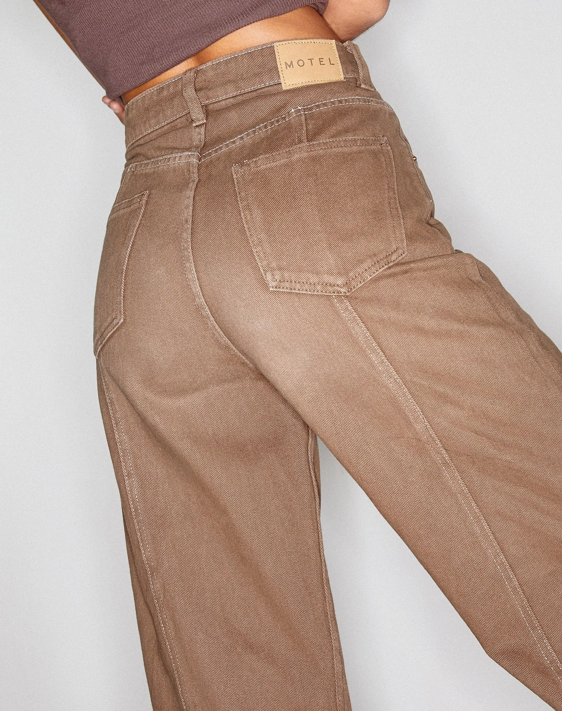 Seam Parallel Jeans in Rich Brown