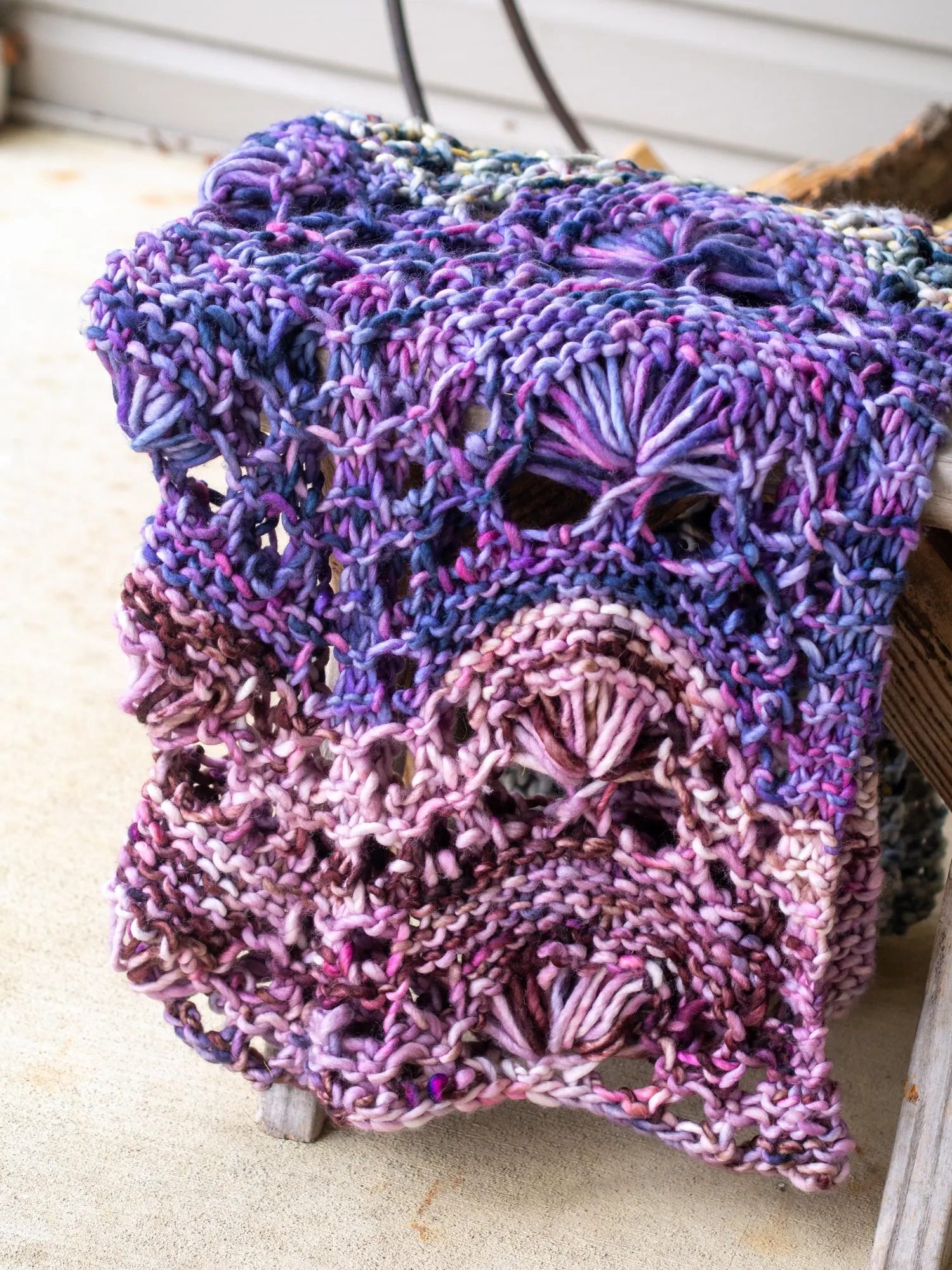 Shell Stitch Throw in Super Bulky Weight Hand Knitting Pattern