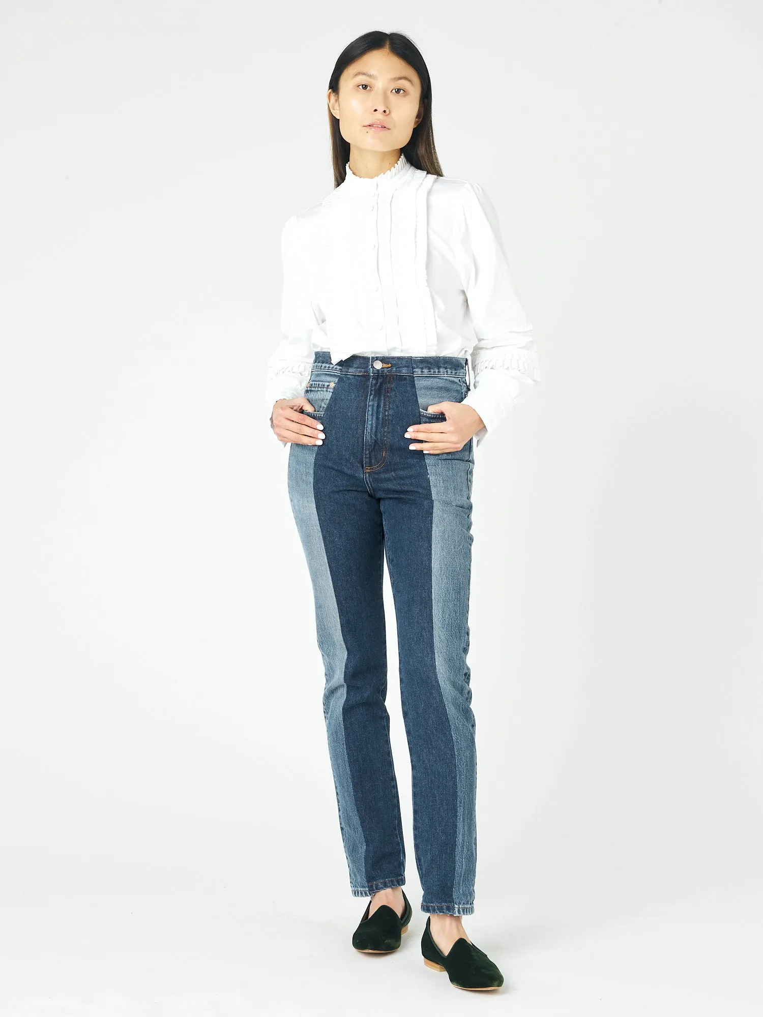 Straight Leg Jean Mid/Dark Blue