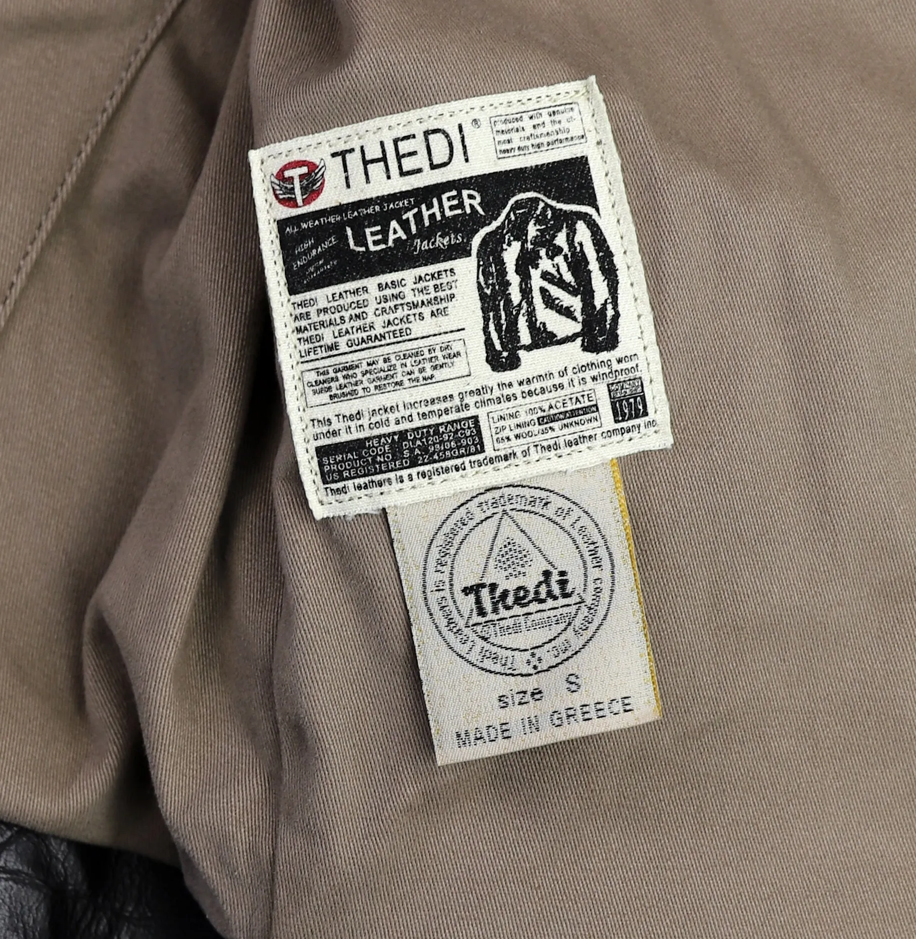 Thedi Titan Crosszip Jacket, size Small, Black Buffalo