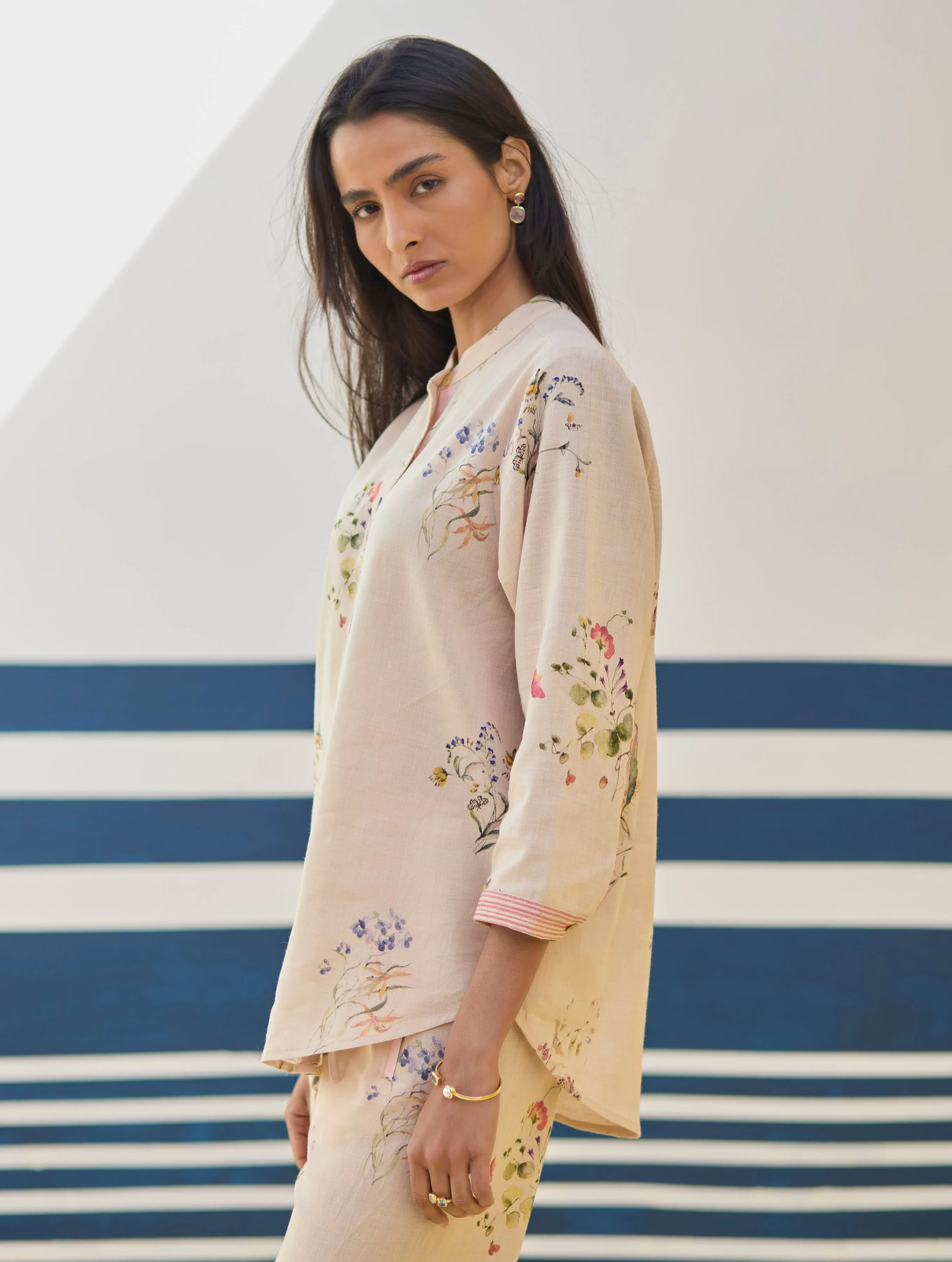 Vani Watercolour Floral Shirt - Sand