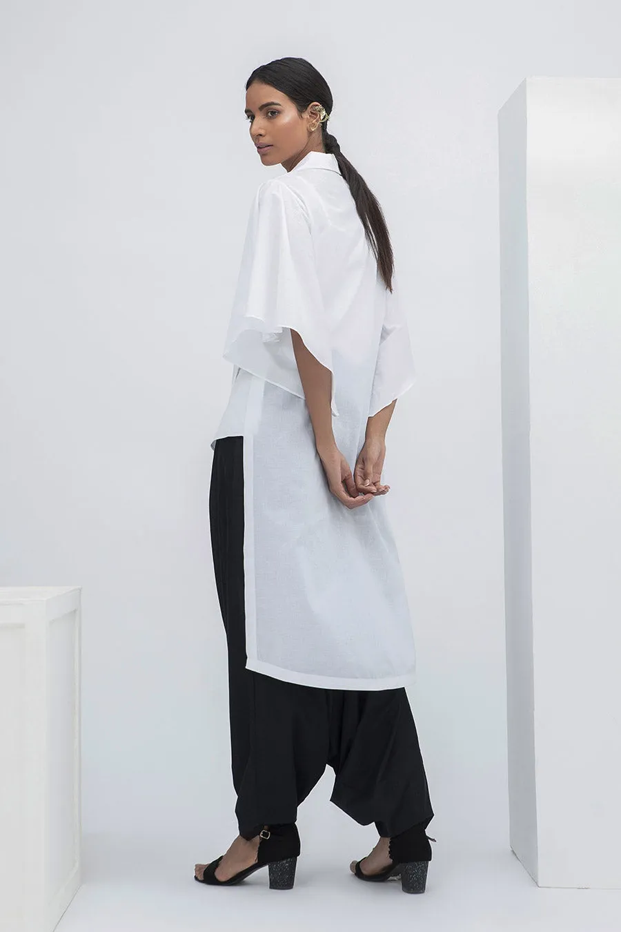 White Knife Pleated High Low Shirt